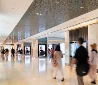 Digital Fashion Network & LED @ Lifestyle Gateway advertising at ION Orchard