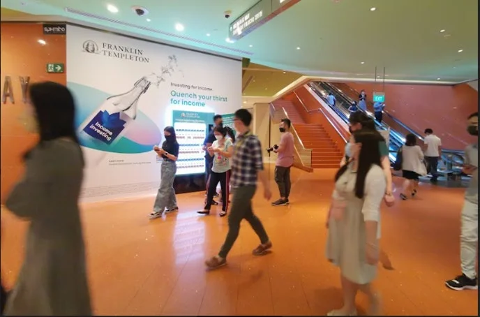 One Raffles Quay Orange Wall advertising — 4.07m x 3.55m static wall
